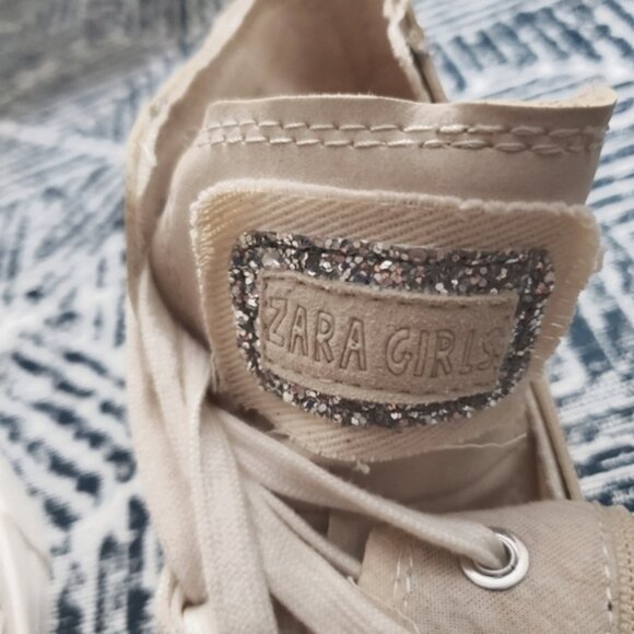 *Limited Edition Zara Girl Hightop Suede Sneakers- Size 38 Adults or Youth 6.… - Picture 9 of 10